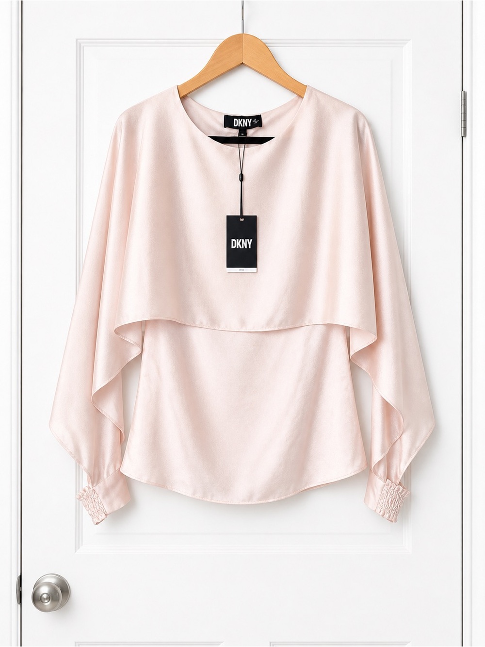 DKNY Pale Blush Satin Overlay Top Sz XS - Picture 1 of 4